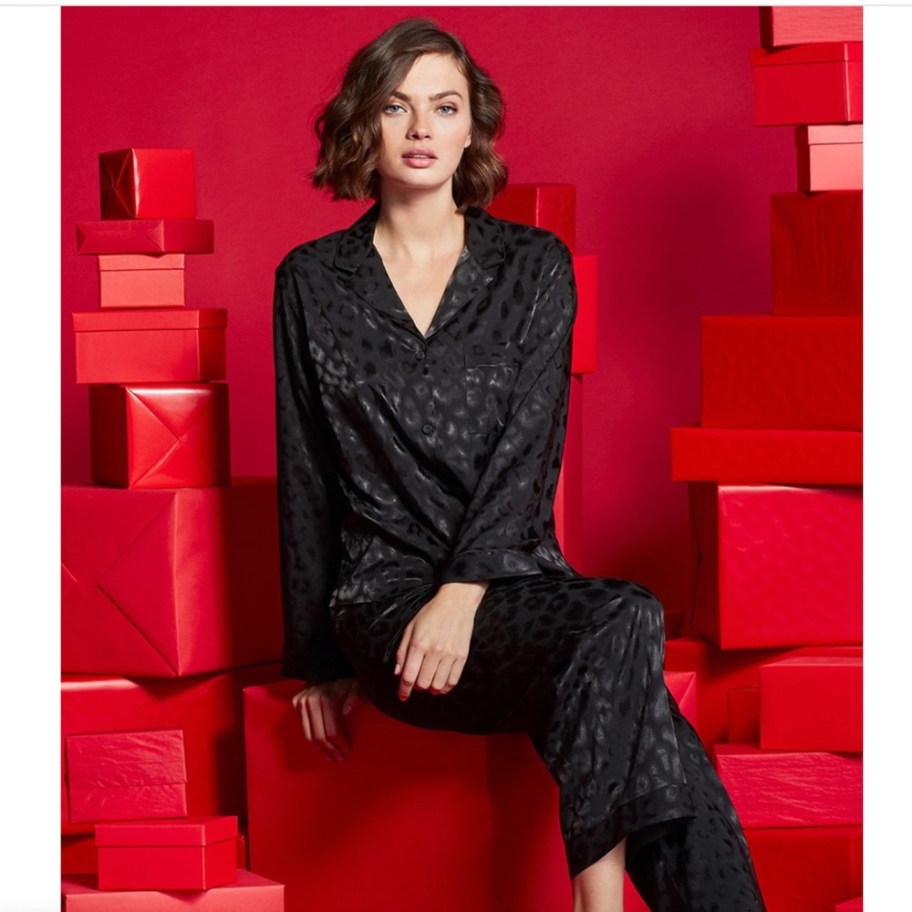 Natori Decadence PJ Set - Size L